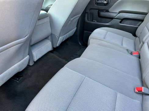 Used 2018 Chevrolet Silverado 1500 Custom w/ Custom Value Package image 14