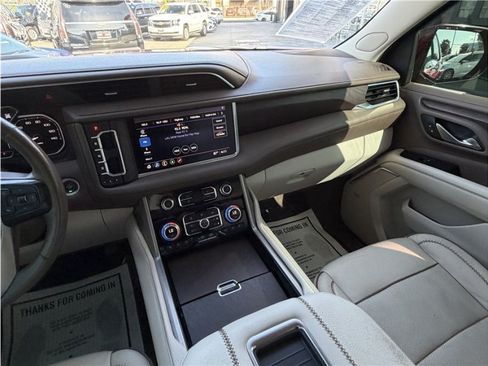 Used 2021 GMC Yukon Denali w/ Denali Premium Package AWD/4WD image 52