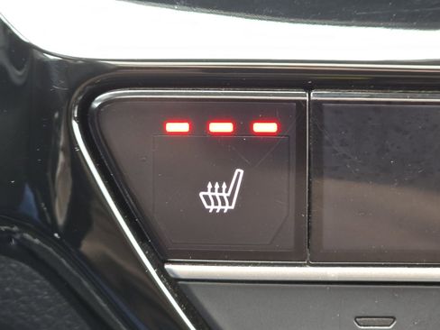 Used 2022 Honda Civic Touring image 11