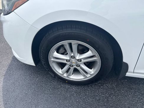 Used 2018 Chevrolet Cruze LT FWD image 37