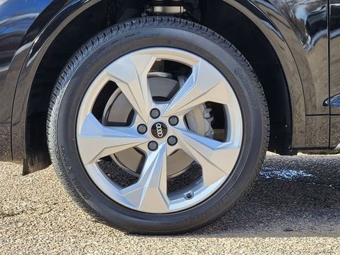 Used 2022 Audi Q5 2.0T Premium Plus image 9