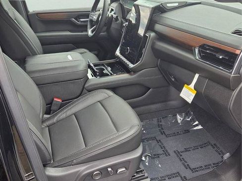 New 2026 GMC Yukon Denali w/ Denali Reserve Package AWD/4WD image 20
