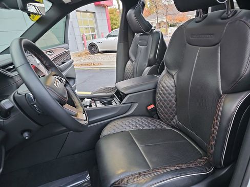 Certified 2022 Jeep Grand Cherokee Summit w/ Adv Protech Group IV image 15