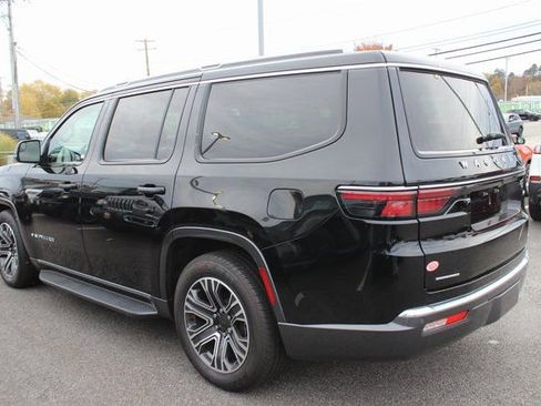 Used 2022 Jeep Wagoneer Series III image 29