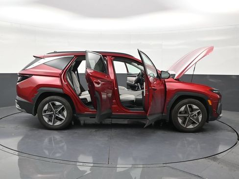 Used 2025 Hyundai Tucson SEL FWD image 28