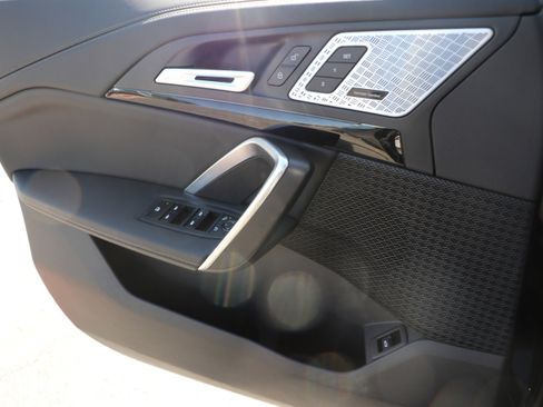 Used 2025 BMW X1 xDrive28i w/ Convenience Package AWD/4WD image 26