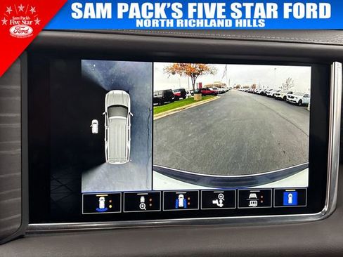 Used 2023 GMC Yukon XL Denali image 26