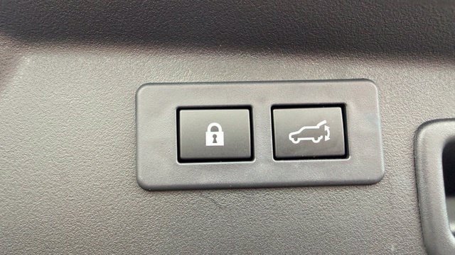 Used 2026 Subaru Outback Touring XT AWD/4WD image 9