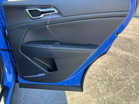 New 2026 Kia Sportage EX w/ EX Panorama Roof Package image 16