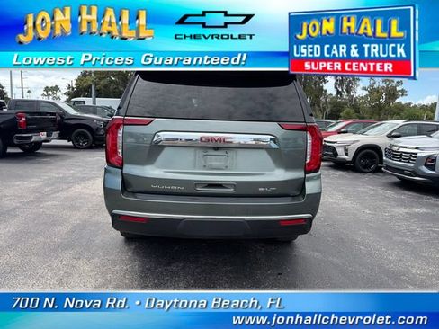 Used 2023 GMC Yukon SLT w/ SLT Premium Package AWD/4WD image 9
