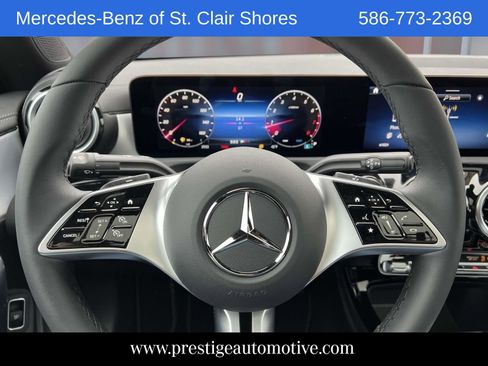 Used 2025 Mercedes-Benz CLA 250 4MATIC image 23