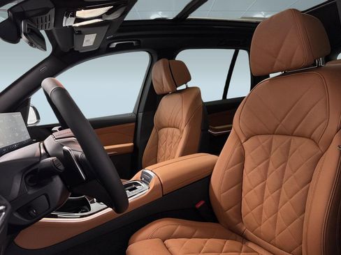 Used 2026 BMW X5 sDrive40i w/ Climate Comfort Package image 5