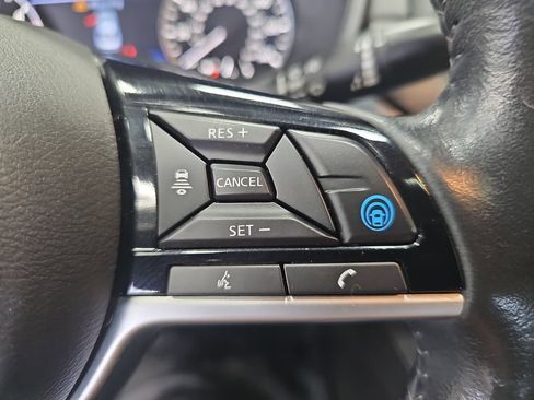 Used 2023 Nissan Altima 2.5 SL FWD image 47