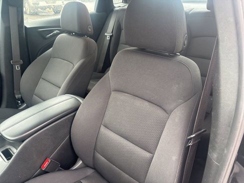 Used 2024 Chevrolet Malibu LT image 12