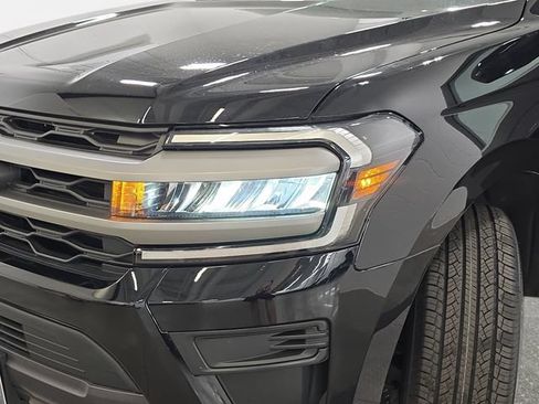 Certified 2023 Ford Expedition XLT AWD/4WD image 30