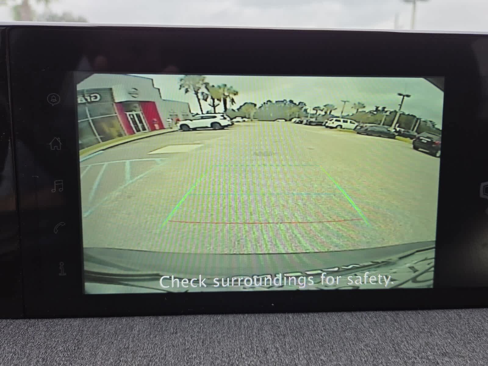 Used 2025 Nissan Kicks SV FWD image 9
