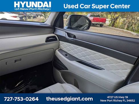 Used 2020 Hyundai Palisade Limited image 22