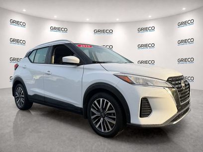 Used 2022 Nissan Kicks SV