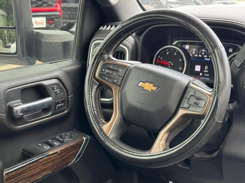 Used 2021 Chevrolet Silverado 3500 High Country AWD/4WD image 12