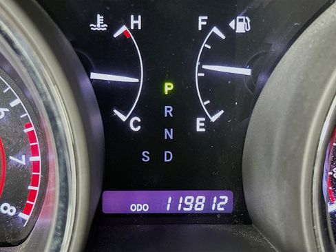 Used 2013 Toyota Highlander Limited AWD/4WD image 19