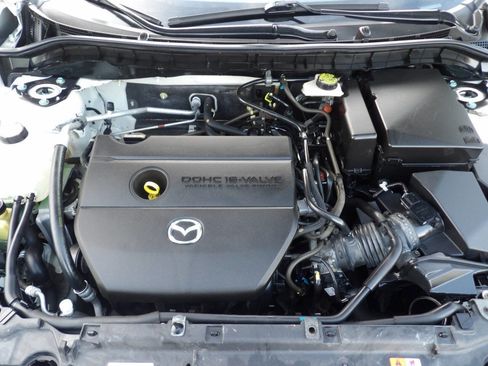 Used 2010 MAZDA MAZDA3 s Grand Touring FWD image 13