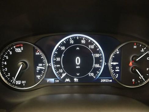 Used 2024 Buick Enclave Avenir w/ Avenir Technology Package AWD/4WD image 29