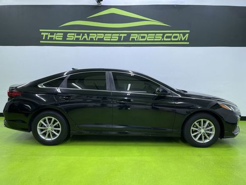 Used 2018 Hyundai Sonata SE FWD image 11