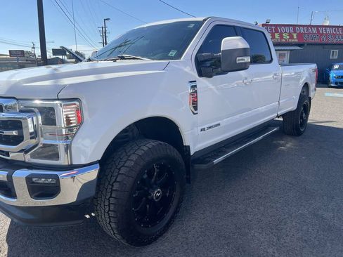 Used 2020 Ford F350 Lariat w/ Lariat Ultimate Package AWD/4WD image 3