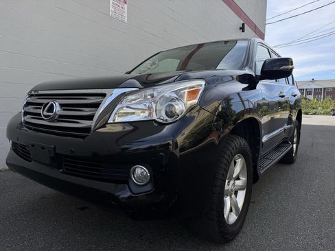 Used 2013 Lexus GX 460 image 9