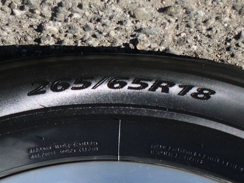 Used 2018 Chevrolet Silverado 1500 LT w/ All Star Edition image 38