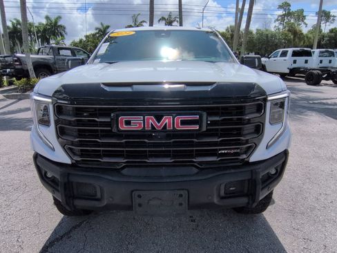 Used 2024 GMC Sierra 1500 AT4X AWD/4WD image 3