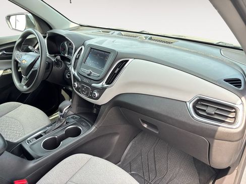 Used 2024 Chevrolet Equinox LT w/ LPO, Floor Liner Package AWD/4WD image 27