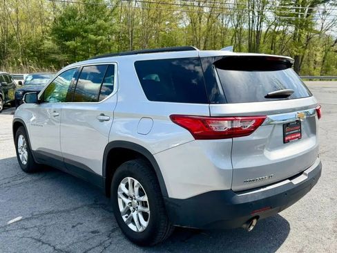 Used 2019 Chevrolet Traverse LT AWD/4WD image 6
