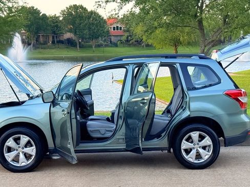 Used 2016 Subaru Forester 2.5i w/ Alloy Wheel Package AWD/4WD image 13