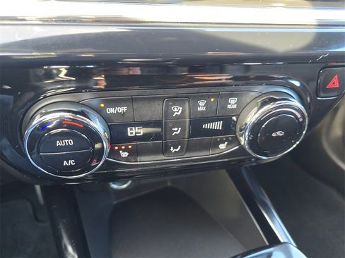 Certified 2025 Chevrolet Trax RS w/ Driver Confidence Package image 26