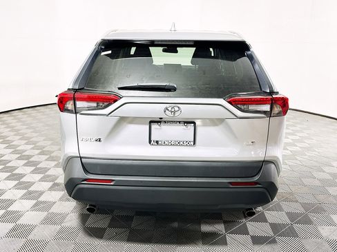 Used 2024 Toyota RAV4 LE image 4