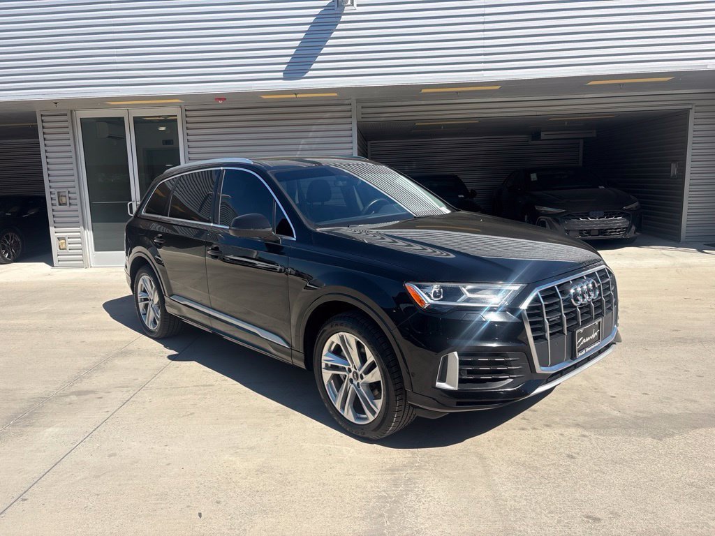 Used 2021 Audi Q7 3.0T Premium Plus AWD/4WD image 6