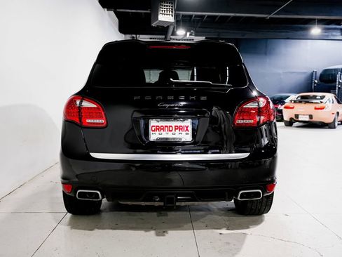 Used 2013 Porsche Cayenne Diesel AWD/4WD image 4