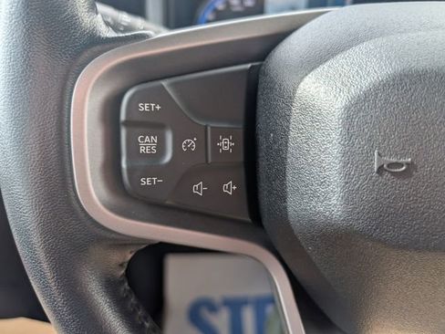 Used 2022 Ford Bronco Badlands w/ Sasquatch Package AWD/4WD image 15