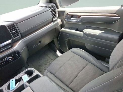 Used 2024 Chevrolet Silverado 1500 LT w/ Protection Package image 16