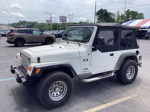 Used 2006 Jeep Wrangler X AWD/4WD image 1