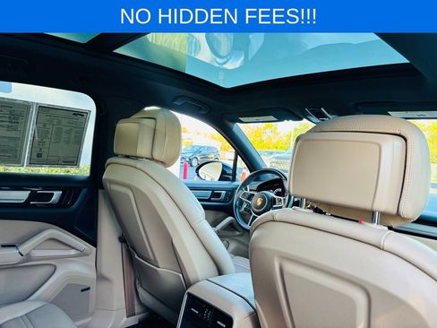 Used 2022 Porsche Cayenne Platinum Edition AWD/4WD image 15