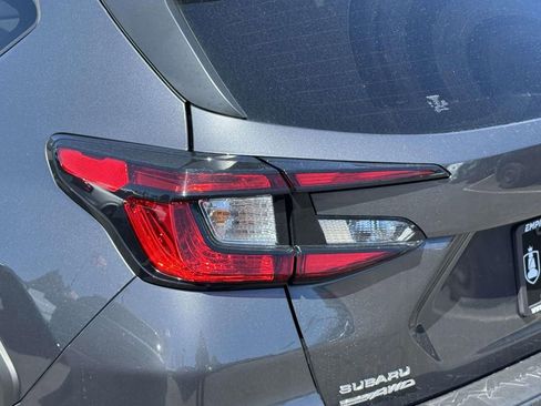 Used 2024 Subaru Crosstrek 2.0i Premium AWD/4WD image 11