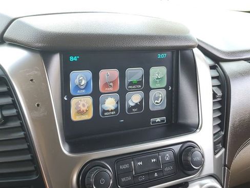 Used 2020 Chevrolet Tahoe LT RWD image 17