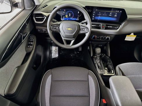New 2026 Chevrolet TrailBlazer LS w/ LS Convenience Package FWD image 13