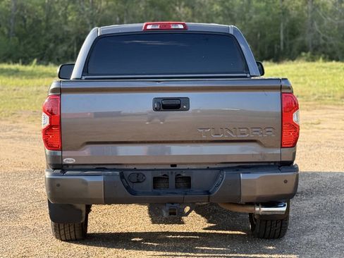 Used 2014 Toyota Tundra Platinum image 4