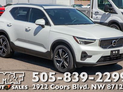 Used 2023 Volvo XC40 B5 Plus