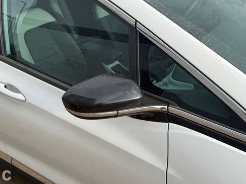 Used 2021 Chevrolet Bolt LT image 7