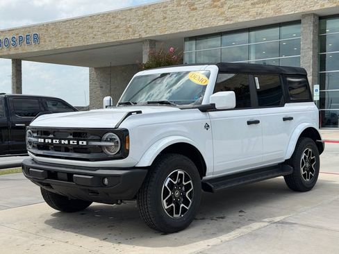 New 2026 Ford Bronco Outer Banks AWD/4WD image 46