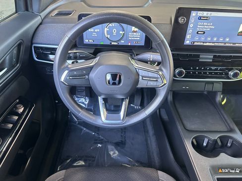 Used 2024 Honda Prologue EX image 34